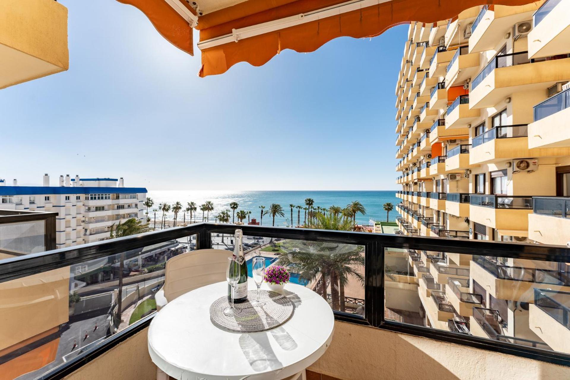 Malagasuite New Aloha Playa Benalmádena Zewnętrze zdjęcie